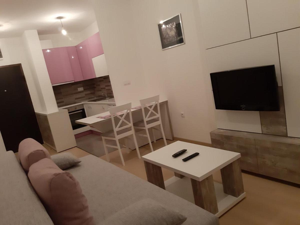 Apartman Ladybug Μπάνια Λούκα Εξωτερικό φωτογραφία
